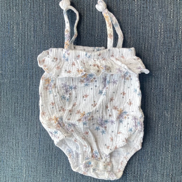 Lila&jack bodysuit 6-9m - Picture 1 of 2